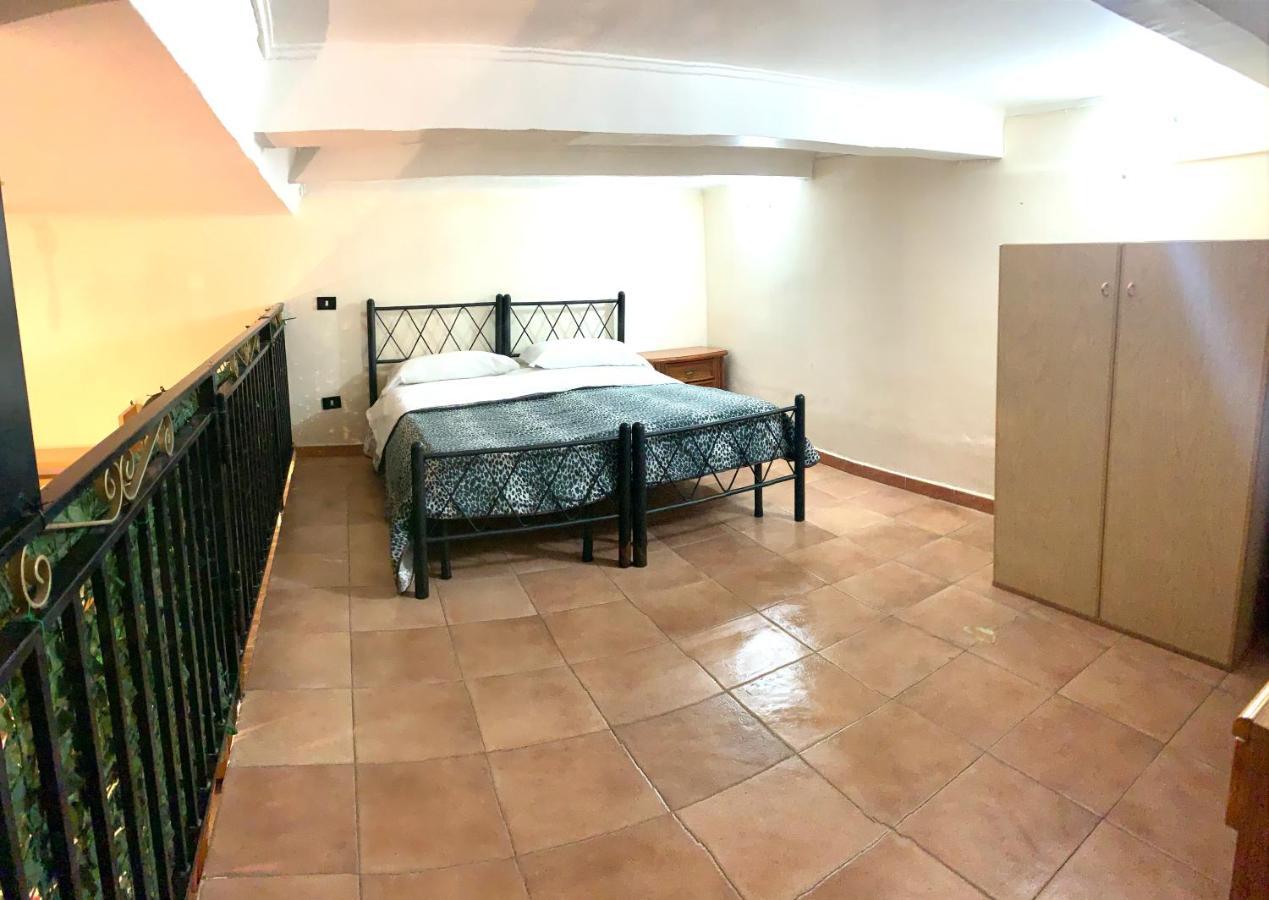 Apartamento Holiday House San Biagio,41 Nápoles Exterior foto