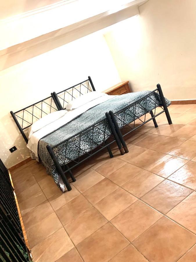 Apartamento Holiday House San Biagio,41 Nápoles Exterior foto